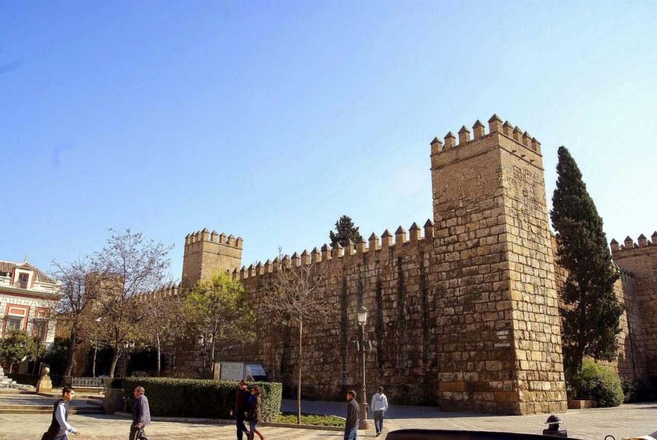 Go To Sevilla Cathedral Kültér fotó